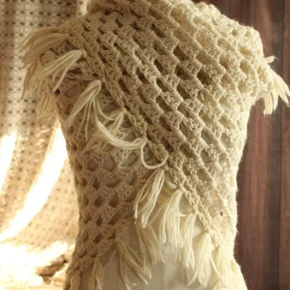 Vintage 1960s 1970s Shawl, Ivory Knit with Fringe Cape or Wrap